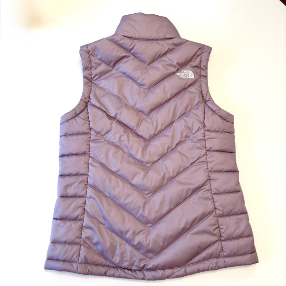 The North Face Lavender Puffer Vest 550, size S - Picture 7 of 8